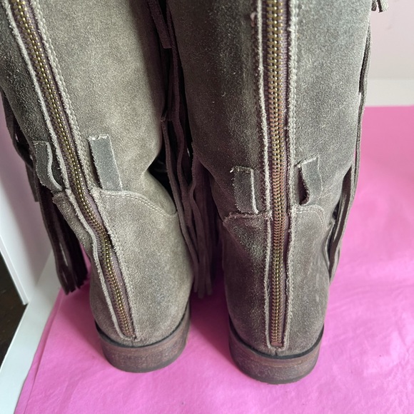 FREE PEOPLE FRINGE LEATHER BOOTS - Picture 5 of 7